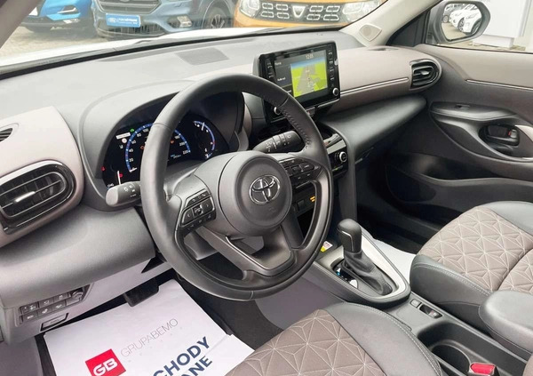 Toyota Yaris Cross cena 114900 przebieg: 11300, rok produkcji 2022 z Lubawka małe 742